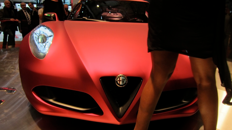 Illustration for article titled I want to make love to the Alfa Romeo 4C without protection